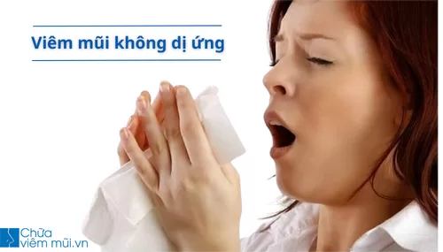 Viêm mũi không dị ứng thường không gây ngứa mũi, mắt hoặc cổ họng