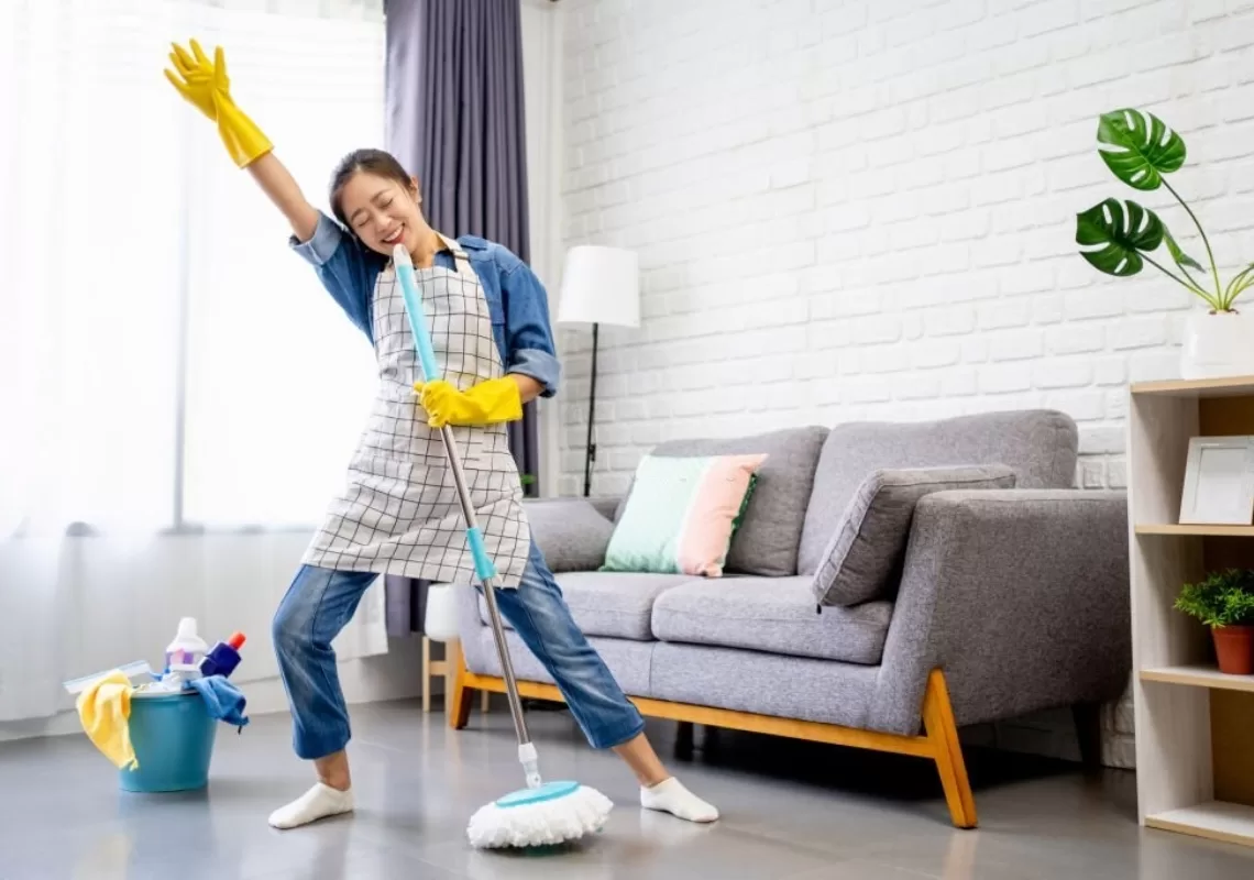 Dọn dẹp nhà cửa giúp ngăn ngừa viêm mũi dị ứng tái phát