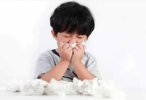 Viêm mũi mãn tính ở trẻ em: Nguyên nhân, triệu chứng và điều trị