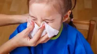 Trẻ sổ mũi thường do viêm đường hô hấp