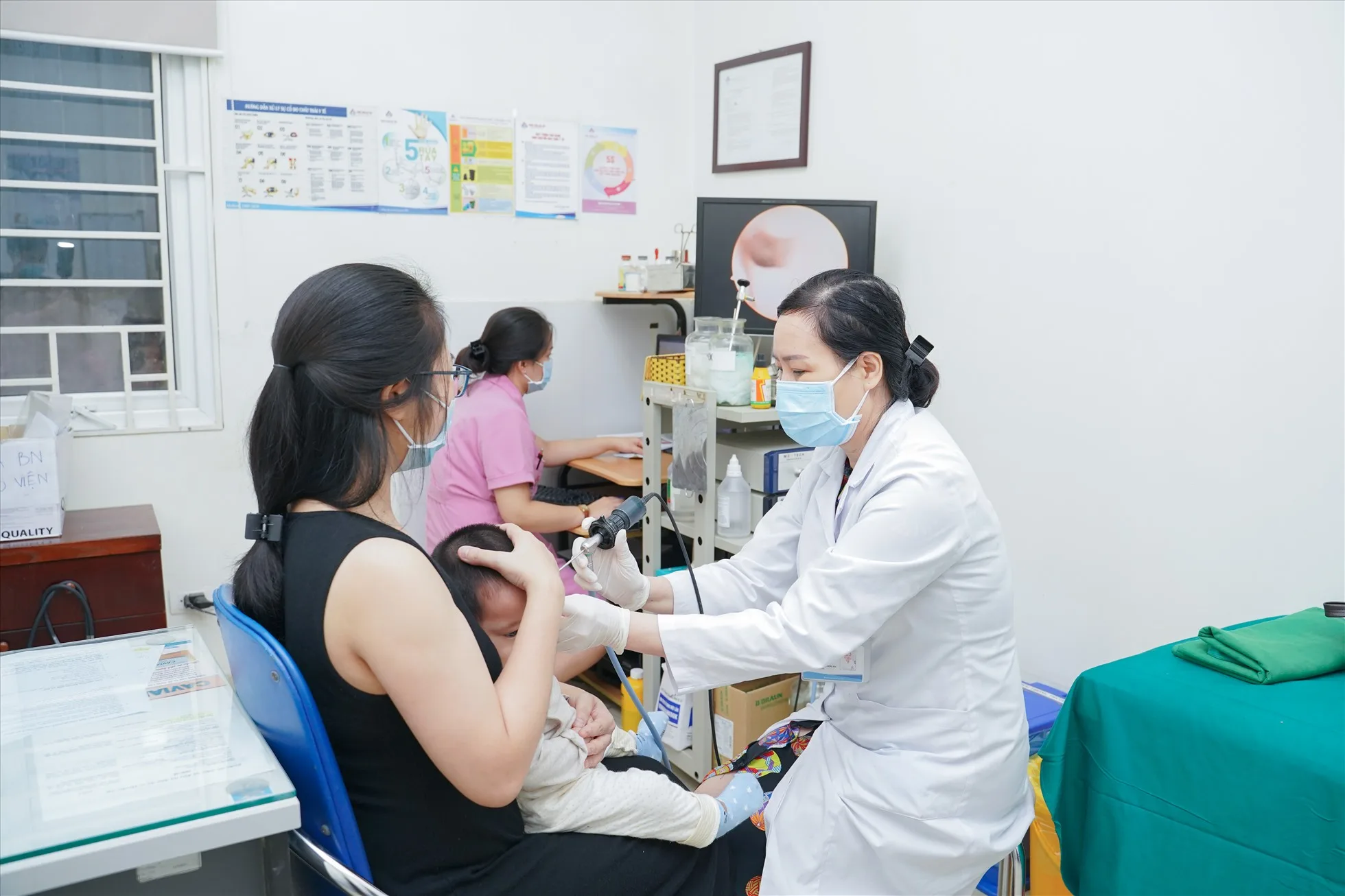 Cần đưa trẻ đi khám khi có dấu hiệu bất thường